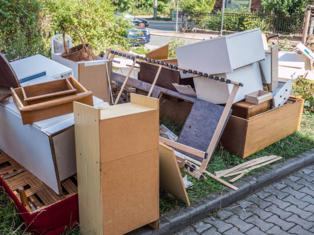 Best Commercial Cleanout Services  in Forest, MS